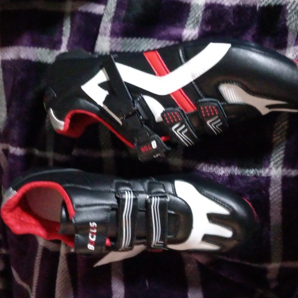 🥳 Bucklos Peloton Multi-color Shoes Size US 12-EU 46 NWT - Picture 3 of 8